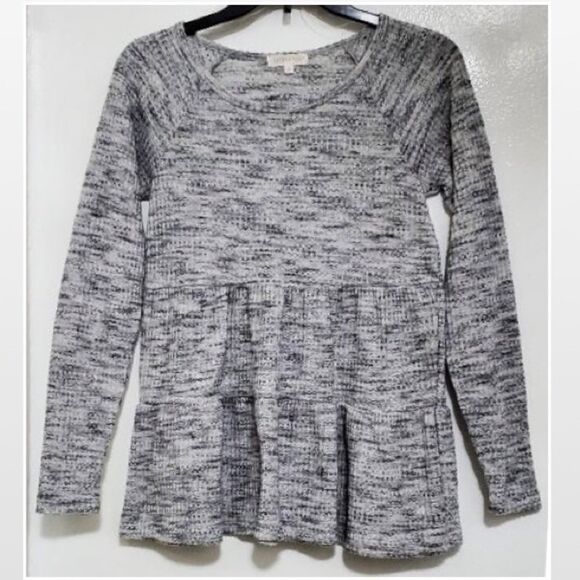 NWOT Medium Grey Thermal Babydoll Sweater - Picture 2 of 14